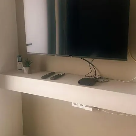 Girasole - Self Check In Apartment *