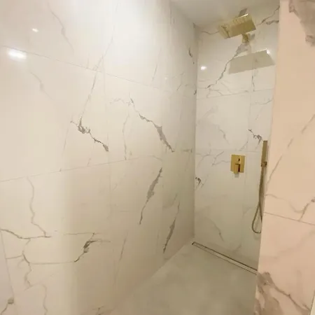 Girasole - Self Check In Appartamento